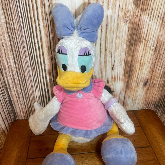 Disney Store Daisy  Duck Plush Stuffed Animal Pink Shirt Purple Bow 18" - Picture 2 of 4